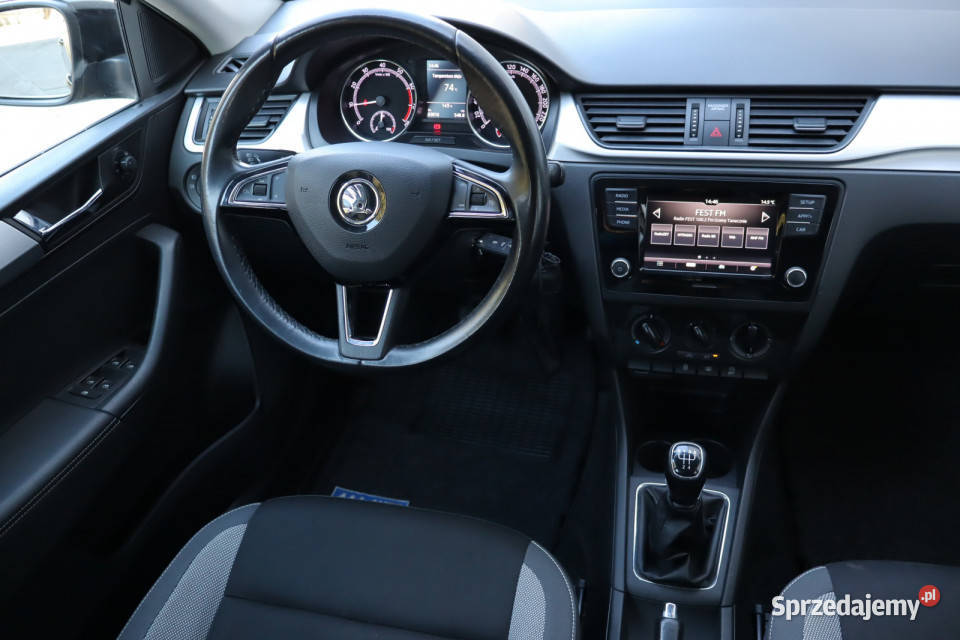 Skoda Rapid Spaceback 10 TSI bluetooth