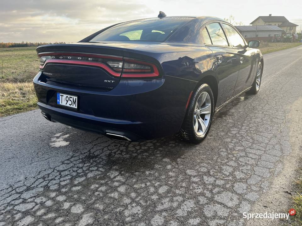 Dodge charger 36 sxt pentastar 2016 światła LED Charger świętokrzyskie Malkowice