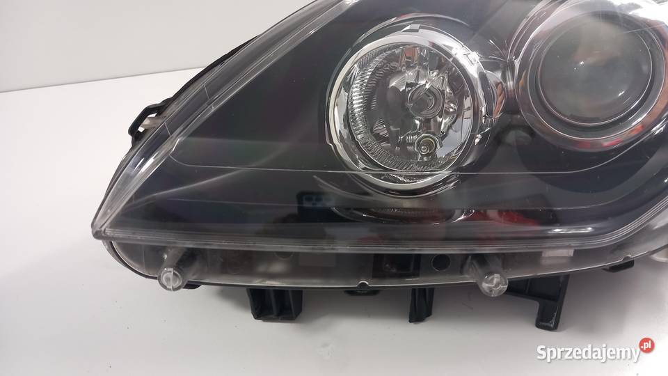 RENAULT LAGUNA III GT LAMPA PRZÓD LEWA EU wielkopolskie Zbierkowo