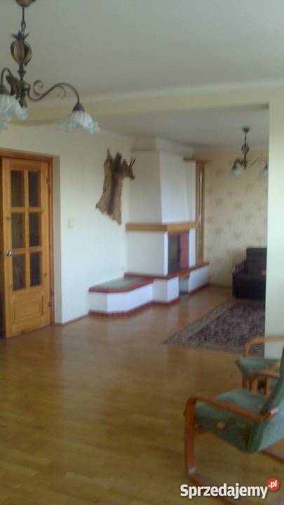 Na sprzedaż dom z dużym budynkiem gospodarczym asfalt