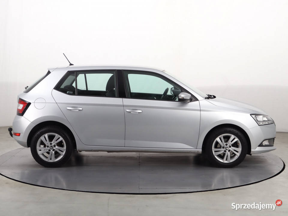 Skoda Fabia 10 TSI system Start-Stop Katowice