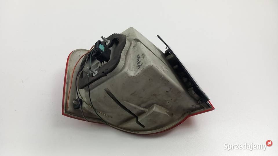 VW JETTA V LAMPA TYŁ PRAWA LED Zbierkowo sprzedam