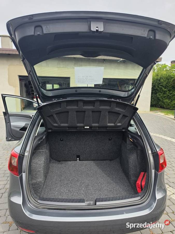 SEAT IBIZA KOMBI 12 70 2012 94 000 15 000 15 000 94000km Kochcice