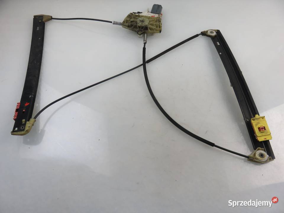 PODNOŚNIK SZYBY PRAWY PRZEDNI AUDI A6 C6 osobowe małopolskie