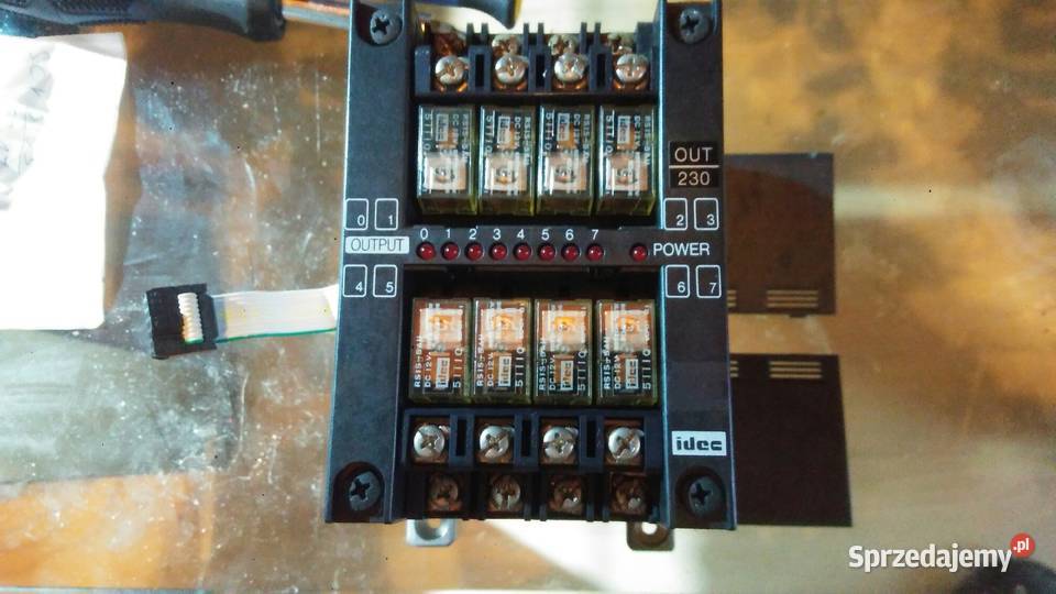 IDEC FA1 8Output unit Poznań