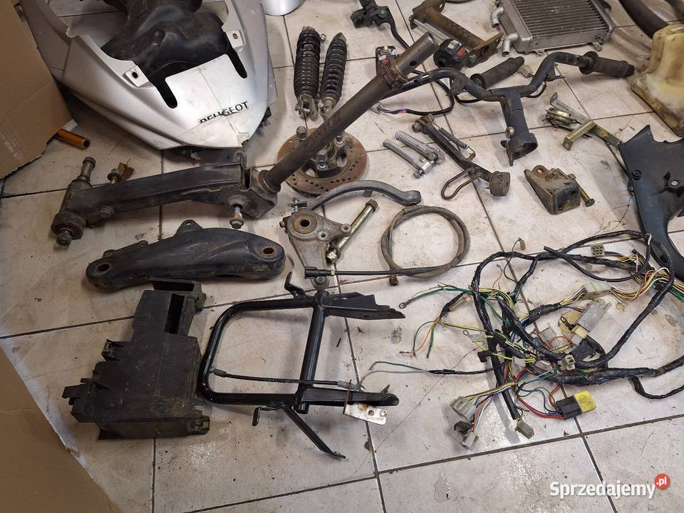 Peugeot Speedfight 2 części amor wydech wiązka Jelenia Góra sprzedam