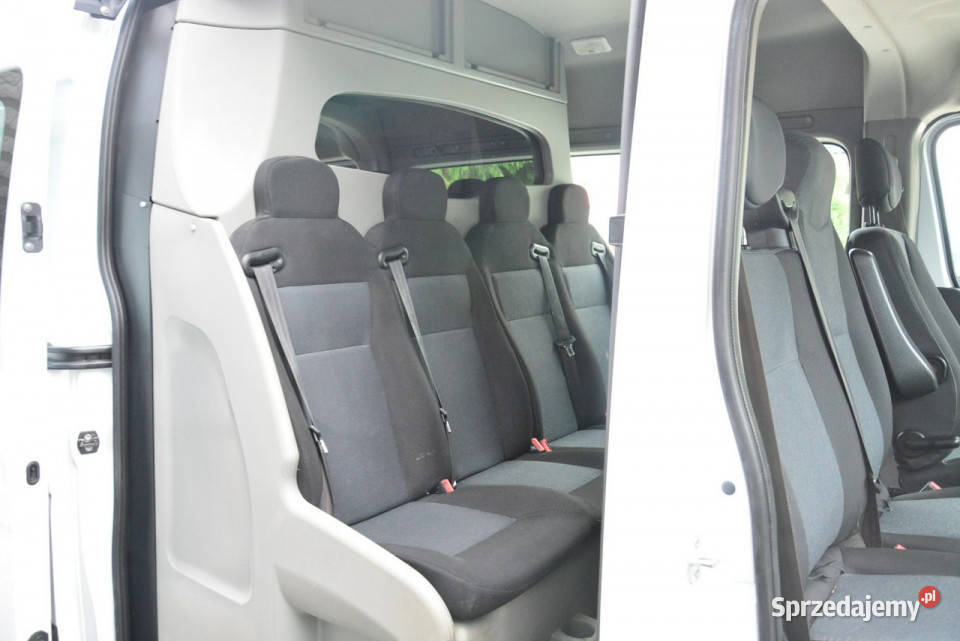 Renault Master średniak 7 osobowy brygadówka 150 klimatyzacja