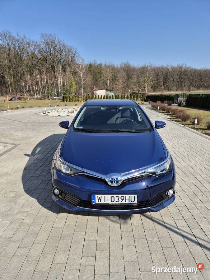 Toyota Auris Hybrid 135 Premium Lublin