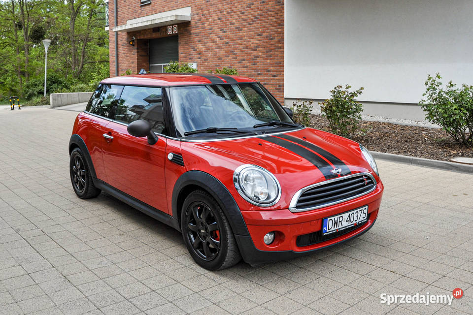 Mini Cooper 16 2010 r Bezwypadkowy manualna