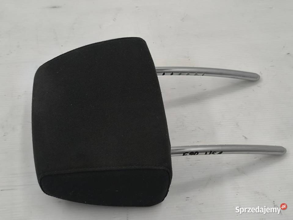 ZAGŁÓWEK KANAPY TYŁ BMW E90