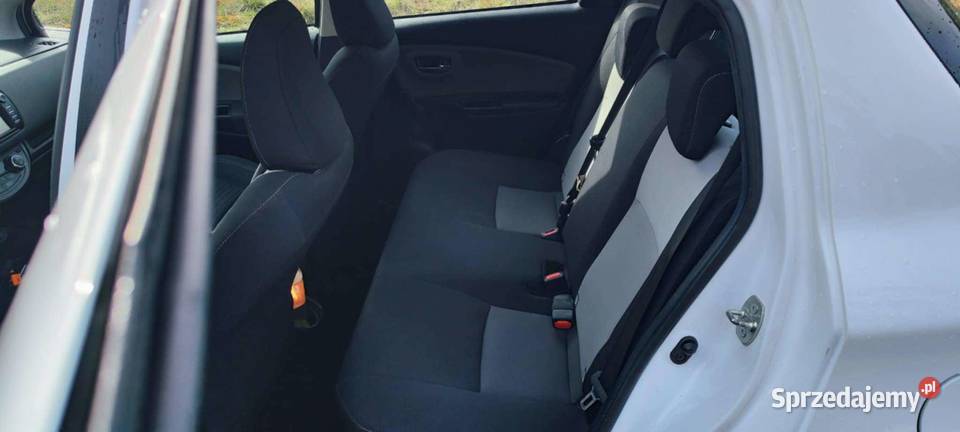 Sprzedam Toyota Yaris 15 Hybryda eCVT nieuszkodzony zachodniopomorskie