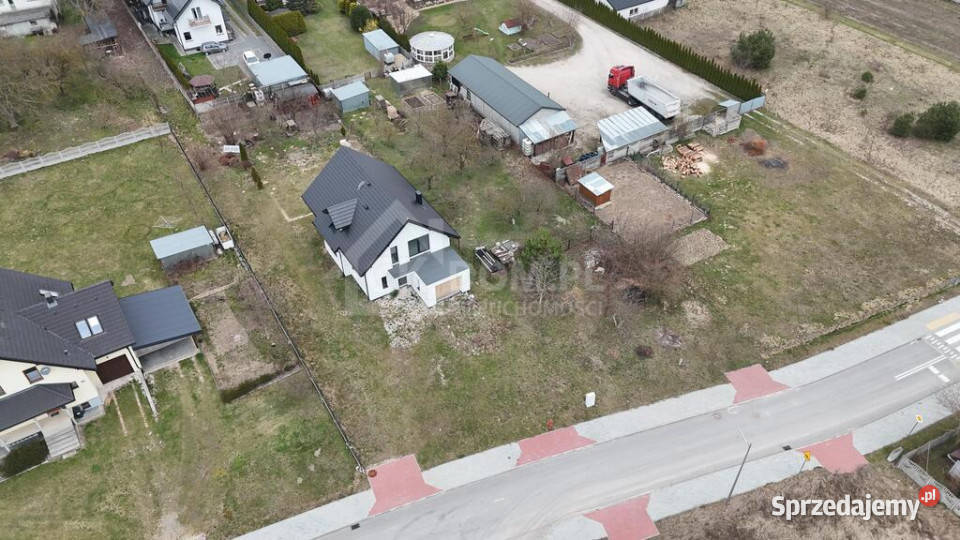 Dom 18396 m na działce 1089 m Kowala świętokrzyskie