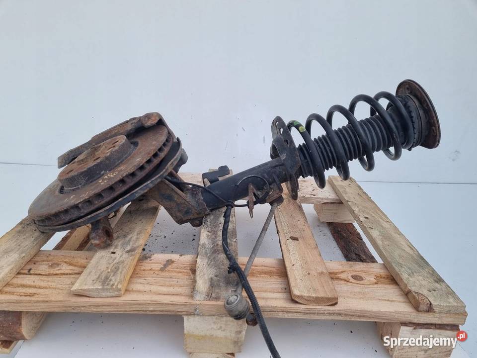 Volvo V70 III 24 D5 PRZEDNI AMORTYZATOR lewy osobowe Chełm