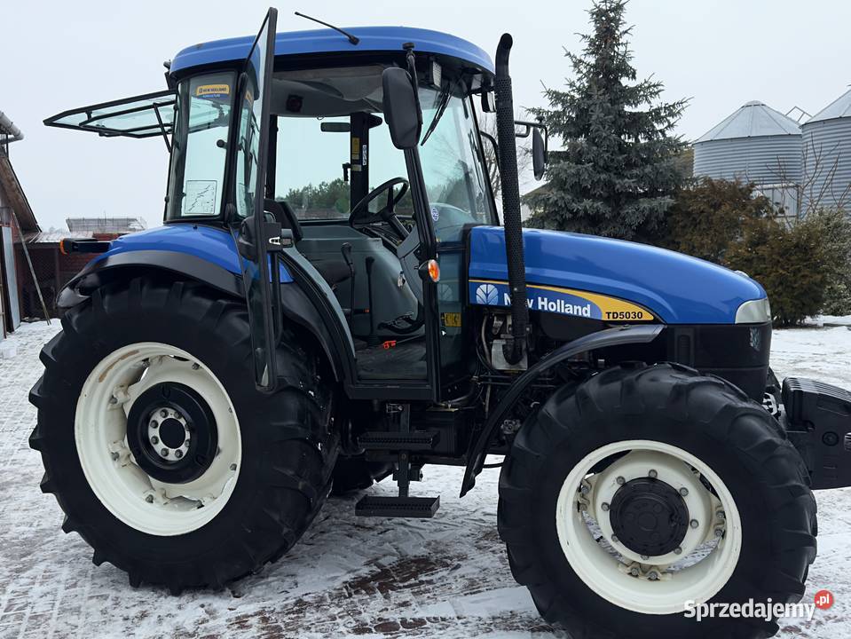 Ciągnik Holland TD5030 20101włPneumatykaTD80 Ciągniki