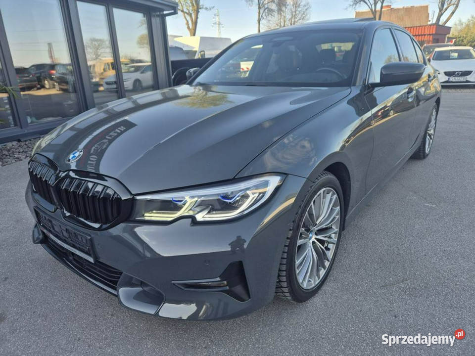 BMW 320 190 Automat Sedan Luxury Line Full G20