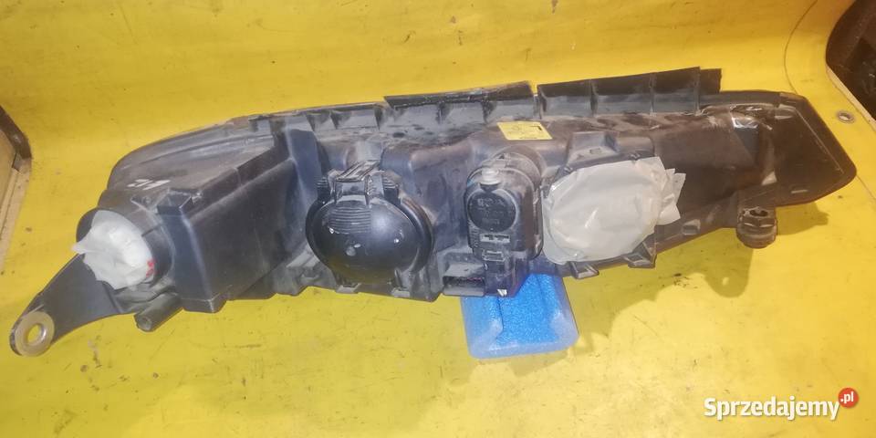 lampa przód lewa Peugeot 406 lift Piotrków Trybunalski