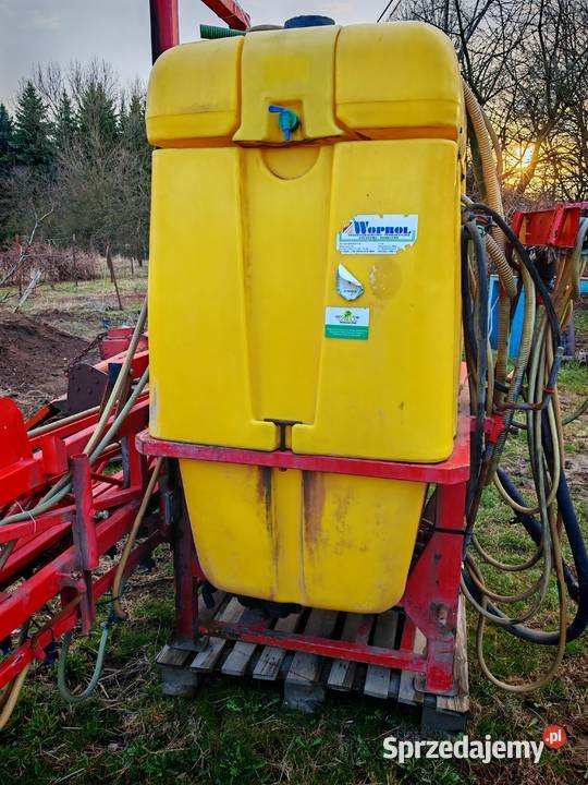 Opryskiwacz WOPROL 1000 L belka 15m sprzedam