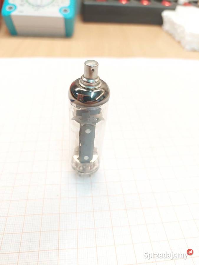 Lampa 81 TESLA 1 A470 Czechowice-Dziedzice