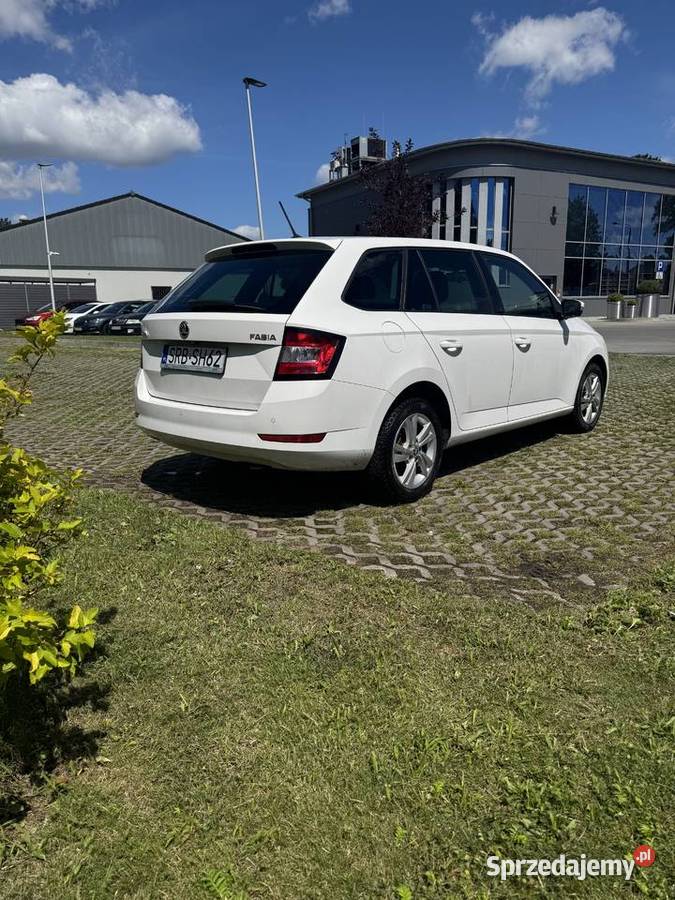 Skoda Fabia 2019 r Polski Salon manualna śląskie Czerwionka-Leszczyny sprzedam