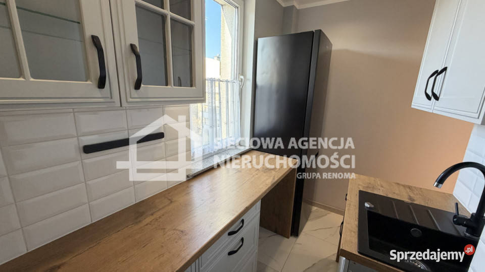 sprzedaży mieszkania 409m2 2 pokojowe Gdynia pomorskie