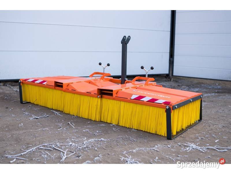 Zamiatarka szczotkowa ZLPlong 200 z pokrywą Stalowa Wola