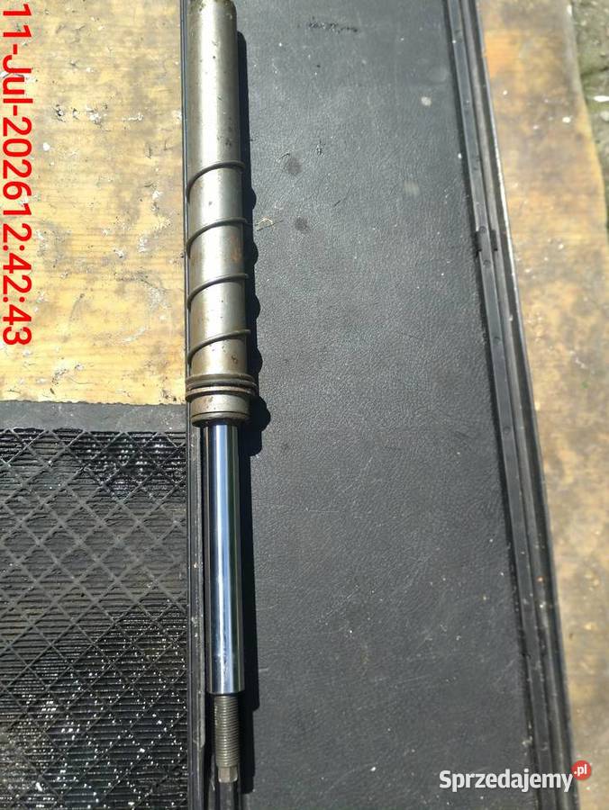 gwint gwintowane VW KW V3 tłoczysko przód Ford osobowe Aleksandrów Łódzki