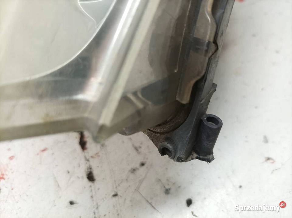 LAMPA PRZÓD PRAWA EU 45560999 Citroen Nemo I