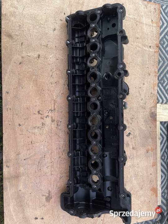 Pokrywa zaworów BMW E90 E70 X5 X6 M57 D5 286 sprzedam