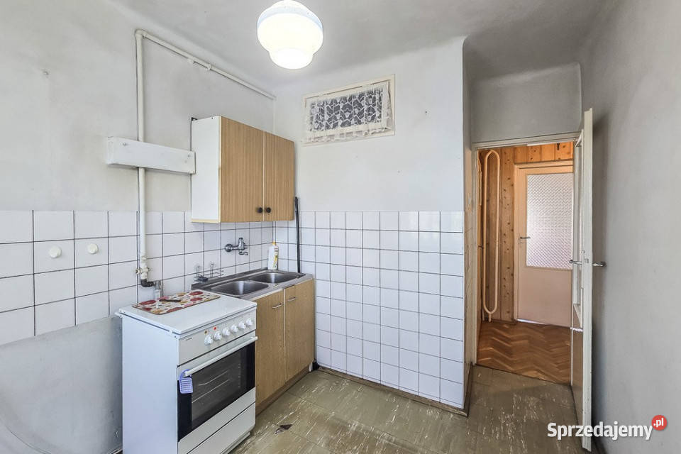2 pokoje z balkonem na spokojnych Kozinach sprzedam
