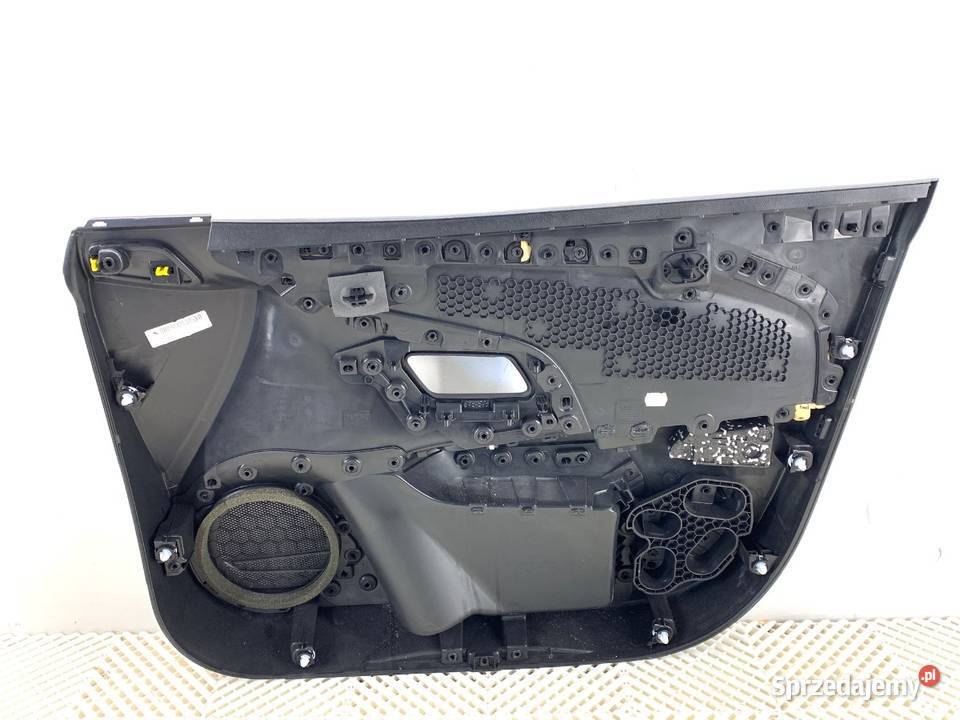 BOCZEK DRZWI LEWY PRZÓD OPEL CORSA F 93476749