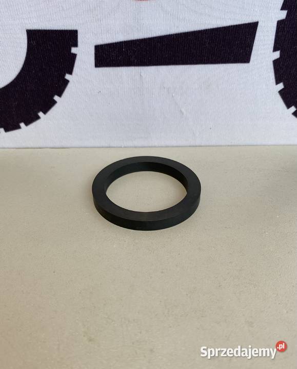 Uszczelniacz smoka pompy oleju Massey Ferguson Białystok