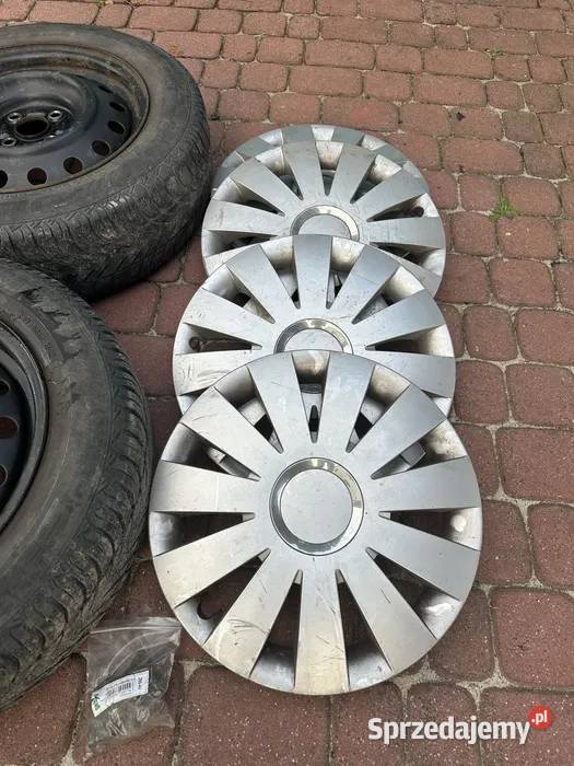 Sprzedam felgi stalowe 15 z kołpakami Toyota podkarpackie Nowa Sarzyna