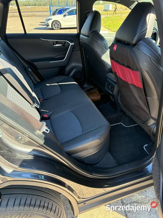 Sprzedam Toyota RAV4 25 Selection Dynamik 2022 czujnik zmierzchu Warszawa
