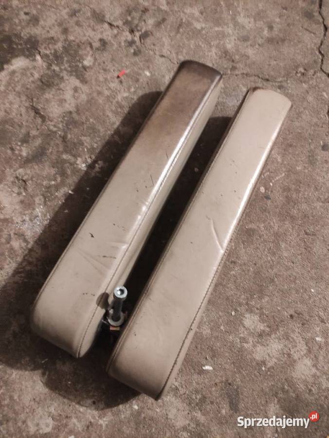 Podłokietnik A8S8 D2 przedlift łódzkie Złoczew sprzedam