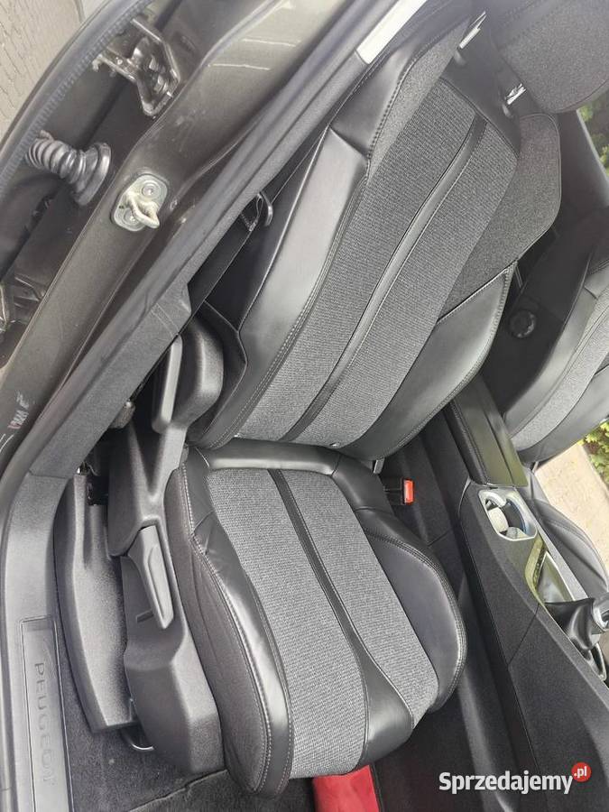 Śliczny Peugeot 3008 niski udokumentowany Trzcianka