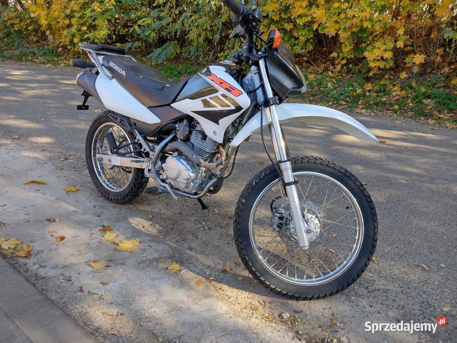 Honda xr 125 nakat B 1włorginał stan 125cm3 Honda Makocice sprzedam