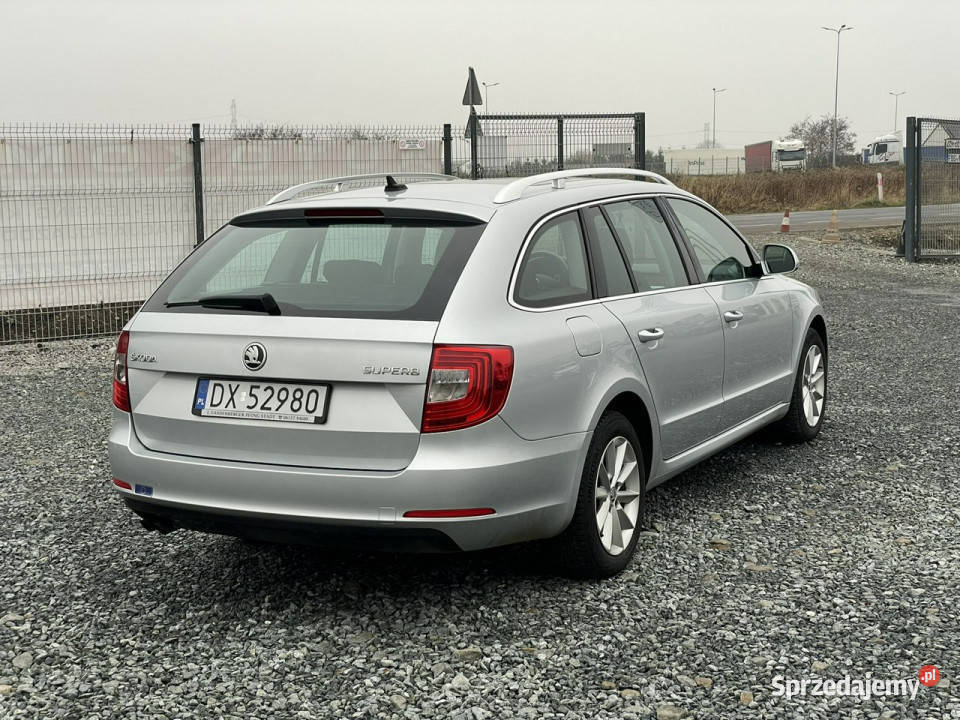 koda Superb 16 TDI 105 2014r panorama navi lift Wojkowice