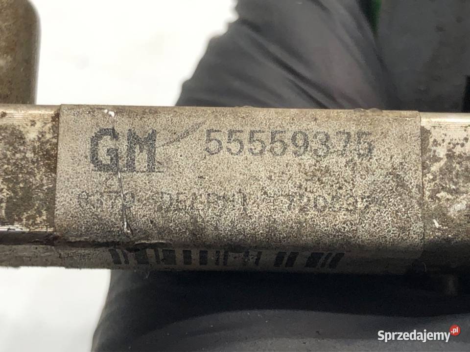 LISTWA WTRYSKOWA OPEL ZAFIRA B 55559375 16 116 sprzedam