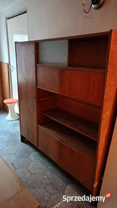 Biblioteczka z szybami i szafą 155cm Ręczno