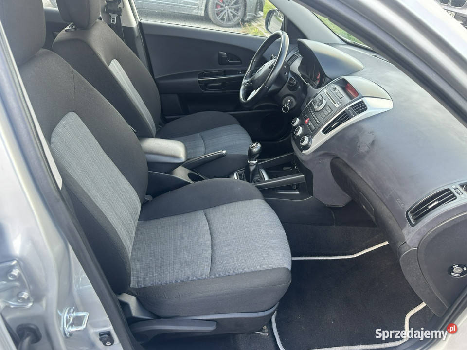 Kia Ceed Mocna benzyna 8 airbag klima isofix klimatyzacja