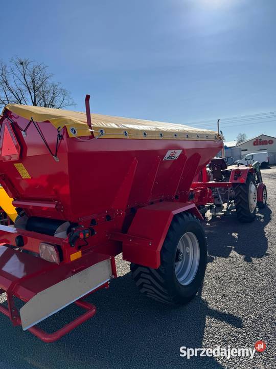 Rozsiewacz nawozów Rozsiewacz przyczepiany Rozsiewacze nawozów Warszawa
