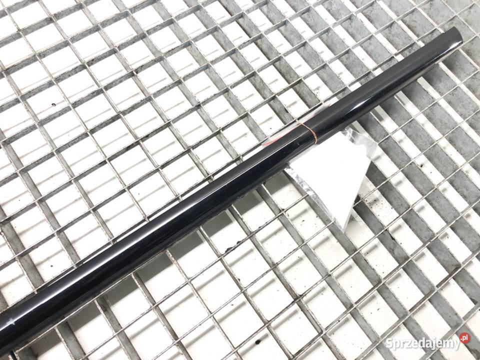 LISTWA ZGARNIAJĄCA TYŁ PRAWA BMW F16 Listwy sprzedam