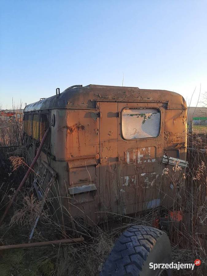 Barakzabudowa wojskowa pomieszczenie garaż Nadarzyn