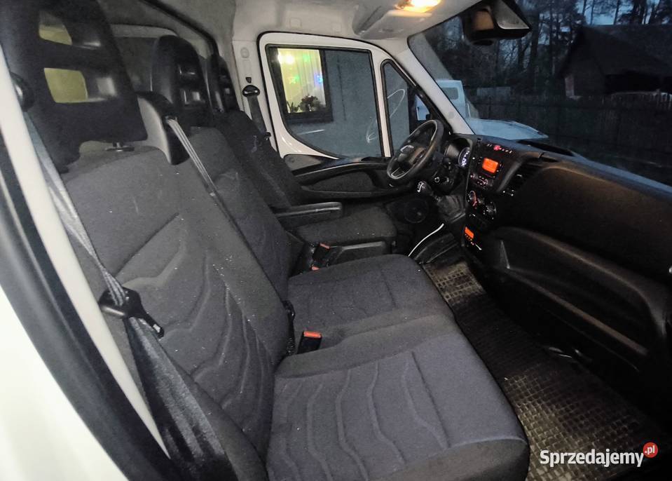 Iveco Daily 70C18 Pomoc Drogowa Laweta Rok produkcji 2020 Motoryzacja Żyrardów
