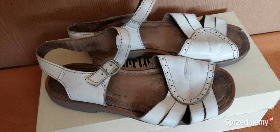 Sandałkisandały skórzane białe35 Łódź sprzedam