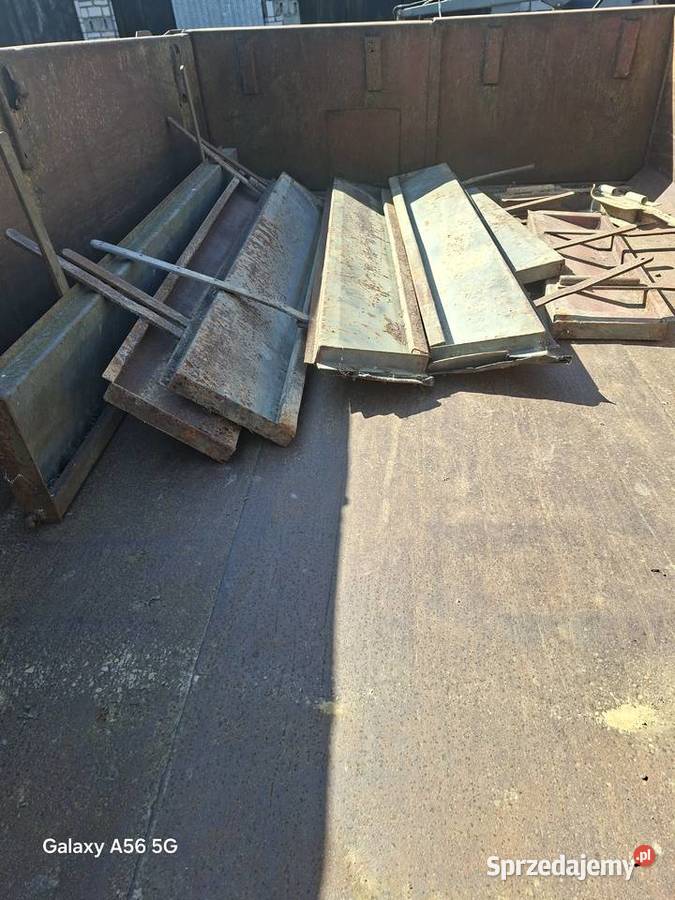 Przyczepa Legrand skorupa wywrotka Września