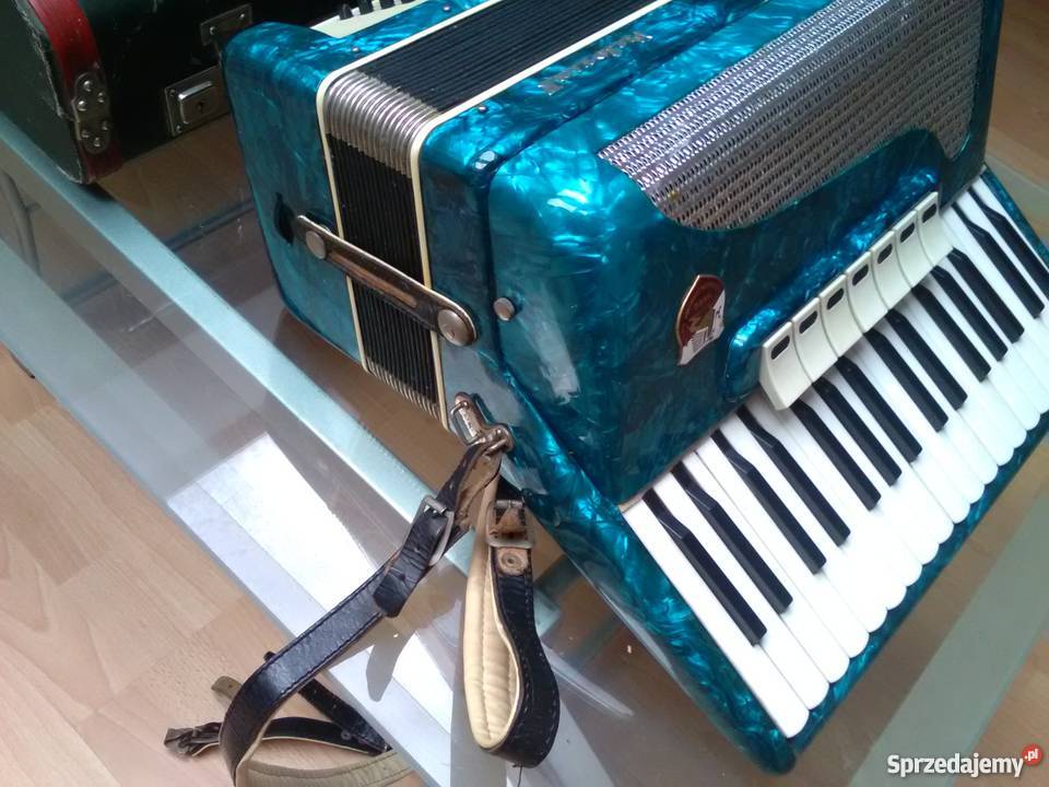 AKORDEON VICTORIA II 80 BASÓW REGISTRY 72 Andrespol