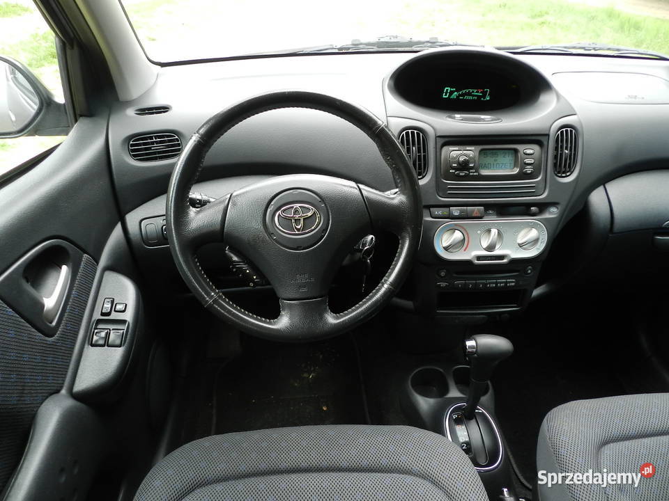 Toyota Yaris Verso AUTOMAT 1właściciel BRAK RDZY 1299cm3