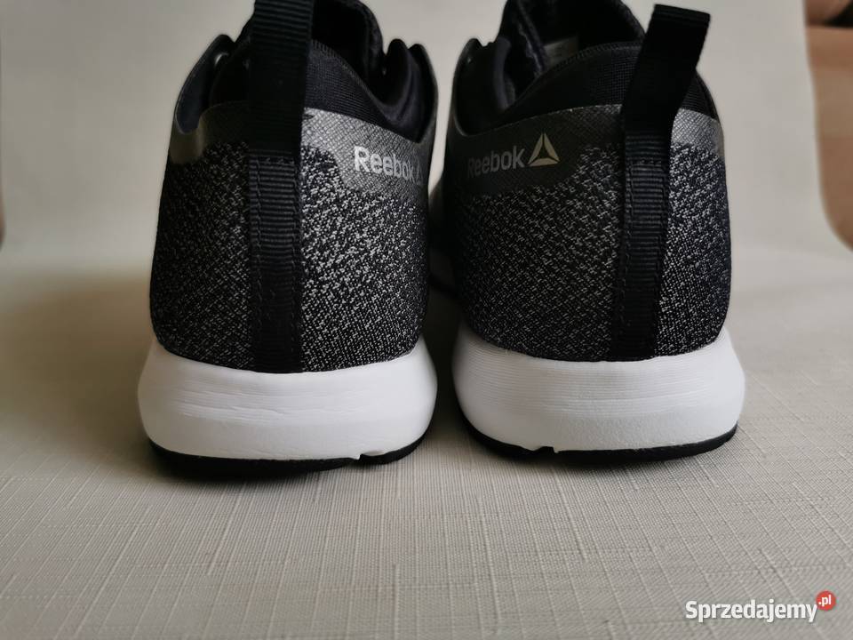 Reebok r3925Stan Zamość sprzedam