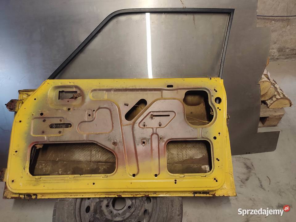 Ford Capri Mk1 drzwi prawe Kamieńsk